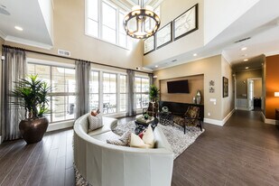 Grand at The Dominion Apartments