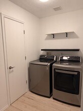 8624 Alta Loma Ln NE in Albuquerque, NM - Building Photo - Building Photo