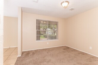 2811 Mayflower Landing Ct in Webster, TX - Building Photo - Building Photo
