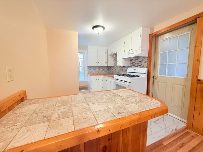 property at 60 High St