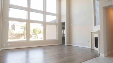 6411 Tarrion Bay Ln in Sugar Land, TX - Building Photo - Building Photo