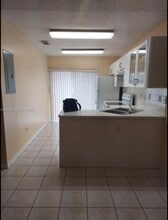 1146 NW 126th Ct in Miami, FL - Building Photo - Building Photo