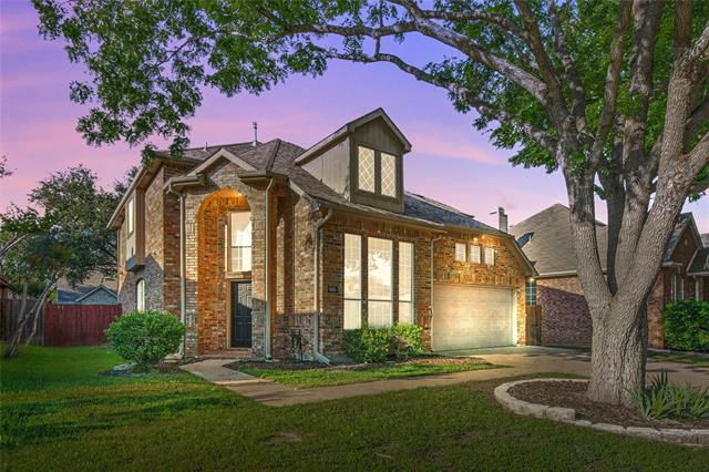 property at 916 Sugarberry Ln