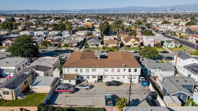 1618 W 83rd St in Los Angeles, CA - Building Photo - Building Photo