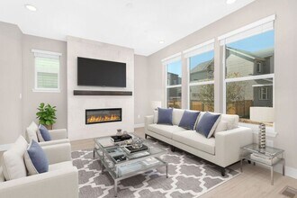 6240 N Florence Wy in Denver, CO - Building Photo - Building Photo