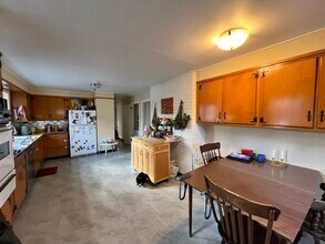 2 Robken Rd in Boston, MA - Building Photo - Building Photo