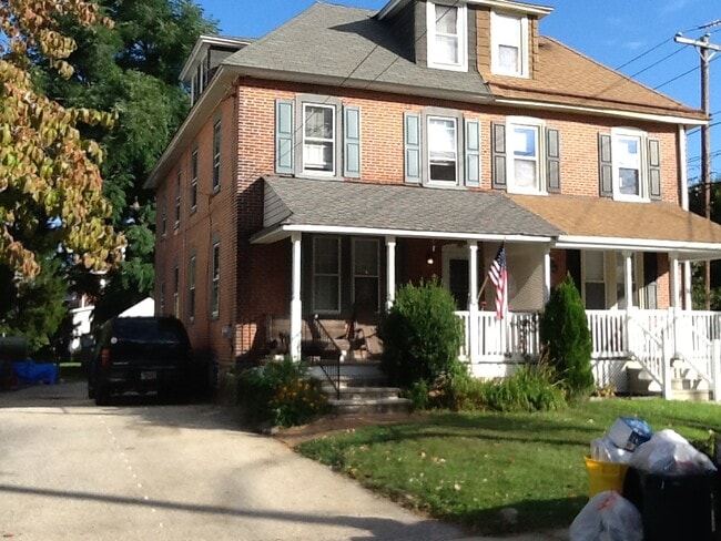 property at 842 Cricket Ave