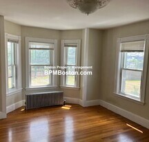 94 Cowper St, Unit 2 in Boston, MA - Building Photo