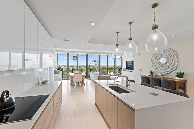 3100 N Ocean Dr in Riviera Beach, FL - Building Photo - Building Photo