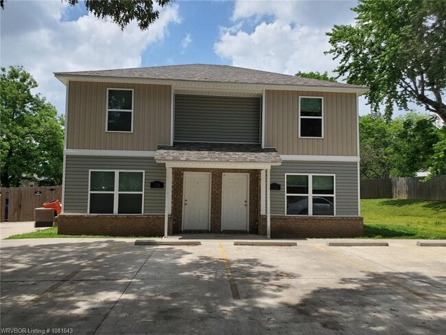 property at 1711 S Jackson St