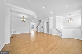 2631 Tarleton Corner Dr in Herndon, VA - Building Photo - Building Photo