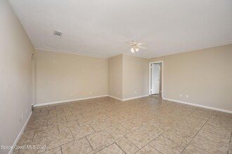 511 Avignon Dr, Unit 1-603 in Melbourne, FL - Building Photo - Building Photo