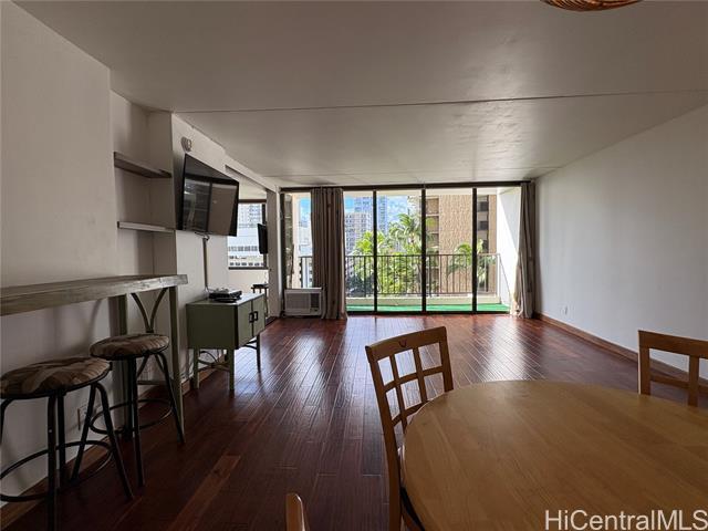 property at 201 ?Ohua Ave