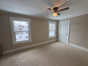 1755 Adams Ave, Unit 2 in Dunmore, PA - Building Photo - Building Photo