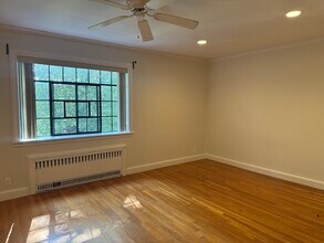 102 Sewall Ave in Brookline, MA - Building Photo - Building Photo