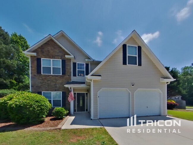 property at 5026 Luxford Dr