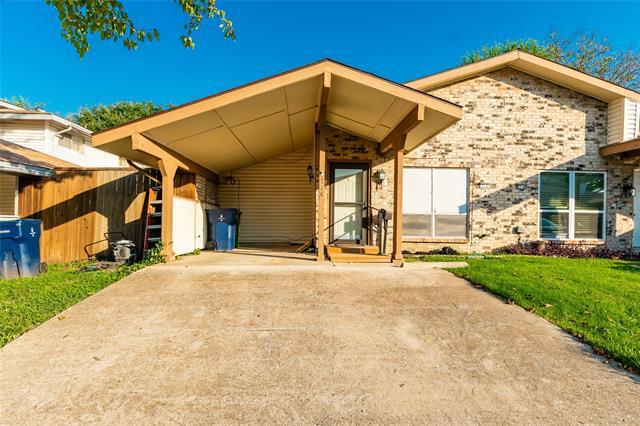 714 Sceptre Cir in Garland, TX - Building Photo