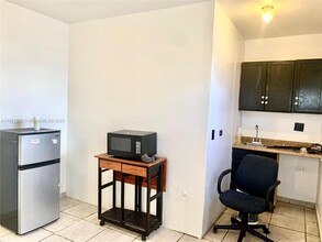 1822 Cleveland St in Hollywood, FL - Building Photo - Building Photo
