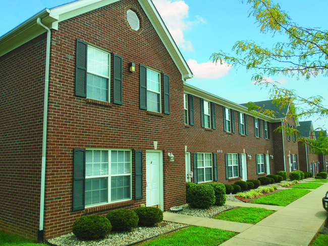 Etown Apartments in Elizabethtown, KY - Building Photo - Building Photo