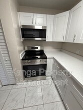 7750 SW 10th Ct in North Lauderdale, FL - Building Photo - Building Photo