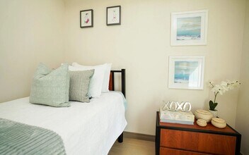 Linden Village Inc. in Waterloo, ON - Building Photo - Building Photo