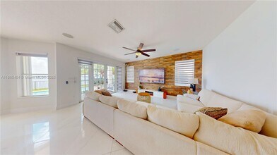 5092 SW 173rd Ave in Miramar, FL - Building Photo - Building Photo