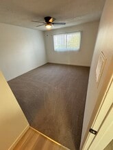 WOODCREST APARTMENTS in Rowland Heights, CA - Foto de edificio - Building Photo