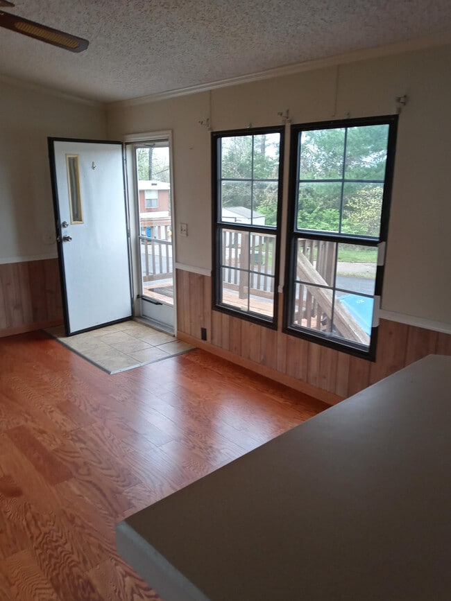 294 Golden Ct in House Springs, MO - Foto de edificio - Building Photo