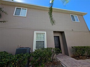 2203 Chatham Pl Dr in Orlando, FL - Building Photo - Building Photo