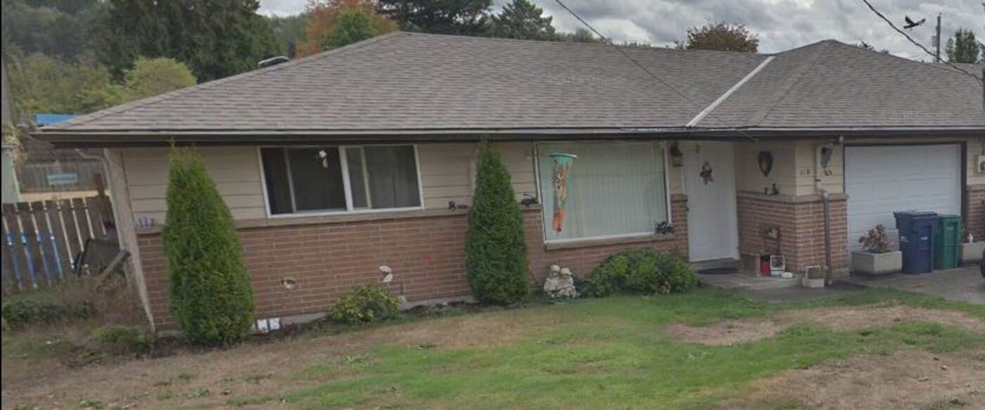 118 T St SE in Auburn, WA - Building Photo