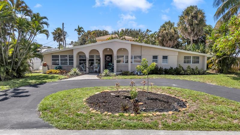 1664 SE 5th St in Deerfield Beach, FL - Building Photo