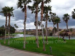 968 Via Gandalfi in Henderson, NV - Building Photo - Building Photo