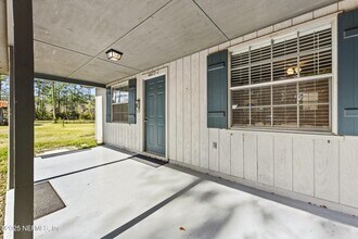 4877 Reed Ave in Jacksonville, FL - Foto de edificio - Building Photo