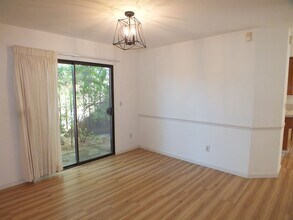 109 Cheryl Ct in Folsom, CA - Building Photo - Building Photo