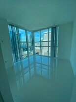 951 Brickell Ave, Unit 2901 in Miami, FL - Building Photo