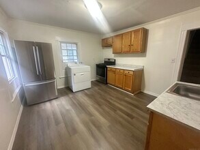 347 Shelton Ave in New Haven, CT - Building Photo - Building Photo