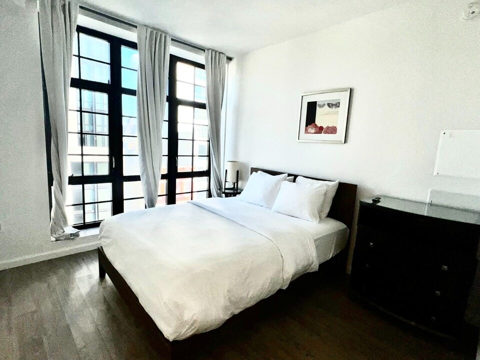 138 Bowery in New York, NY - Building Photo