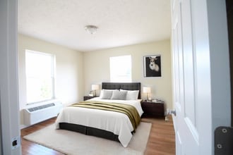 6301 W Kilgore Ave in Muncie, IN - Foto de edificio - Building Photo