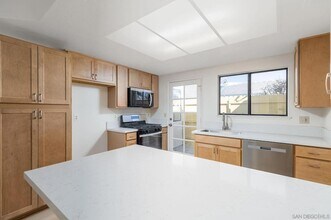 27971 Red Dawn Dr in Menifee, CA - Foto de edificio - Building Photo