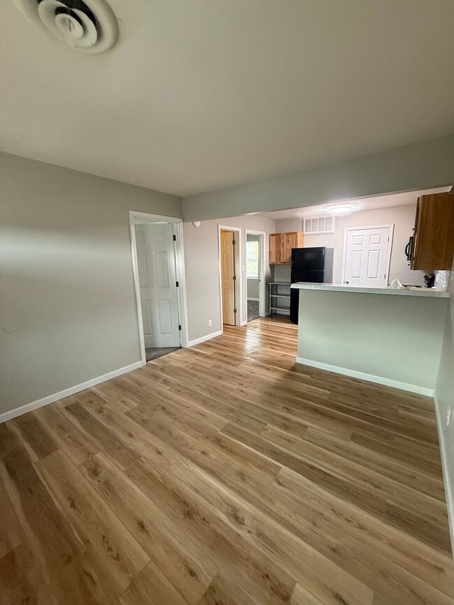 715 Demaret Dr in Columbia, MO - Building Photo - Building Photo