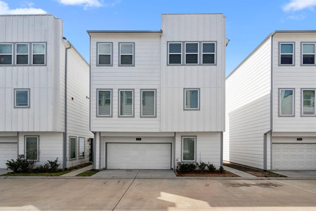 1739 Cove Cres Ct in Houston, TX - Foto de edificio