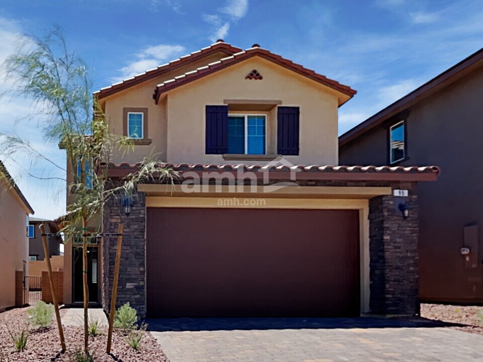 85 Miners Reserve Ln in Henderson, NV - Foto de edificio