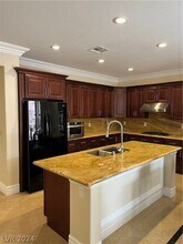 2937 Copper Beach Ct in Las Vegas, NV - Foto de edificio - Building Photo