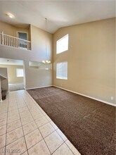 3809 Magenta Hills Dr in North Las Vegas, NV - Foto de edificio - Building Photo