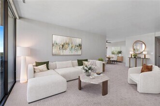 2575 Peachtree Rd NE in Atlanta, GA - Foto de edificio - Building Photo