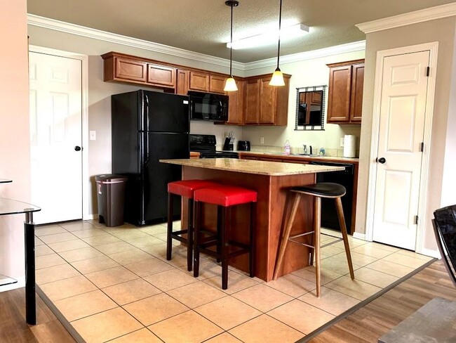 1071 W Malibu St in Fayetteville, AR - Building Photo - Building Photo