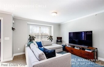 13103 Woodridge Cir in Plymouth, MI - Building Photo - Building Photo