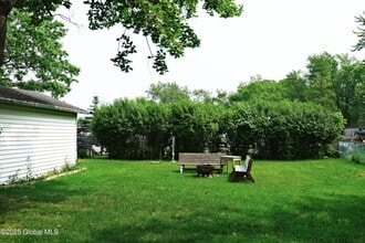 50 New York Ave in Rensselaer, NY - Building Photo - Building Photo