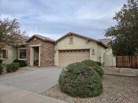 16758 W Apache St in Goodyear, AZ - Building Photo