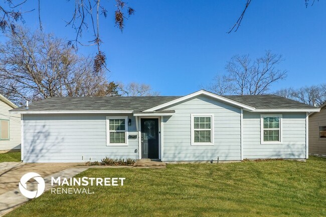 property at 106 Fannin Dr